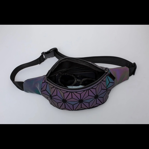 Luminous Floral Geometric Fanny Pack - Picture 9 of 9